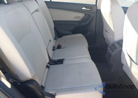 2019 Volkswagen Tiguan 2.0T Se/2.0T Sel/2.0T Sel R-Line/2.0T Sel R-Line Black from USA, damaged, VIN 3VV3B7AX4KM123782